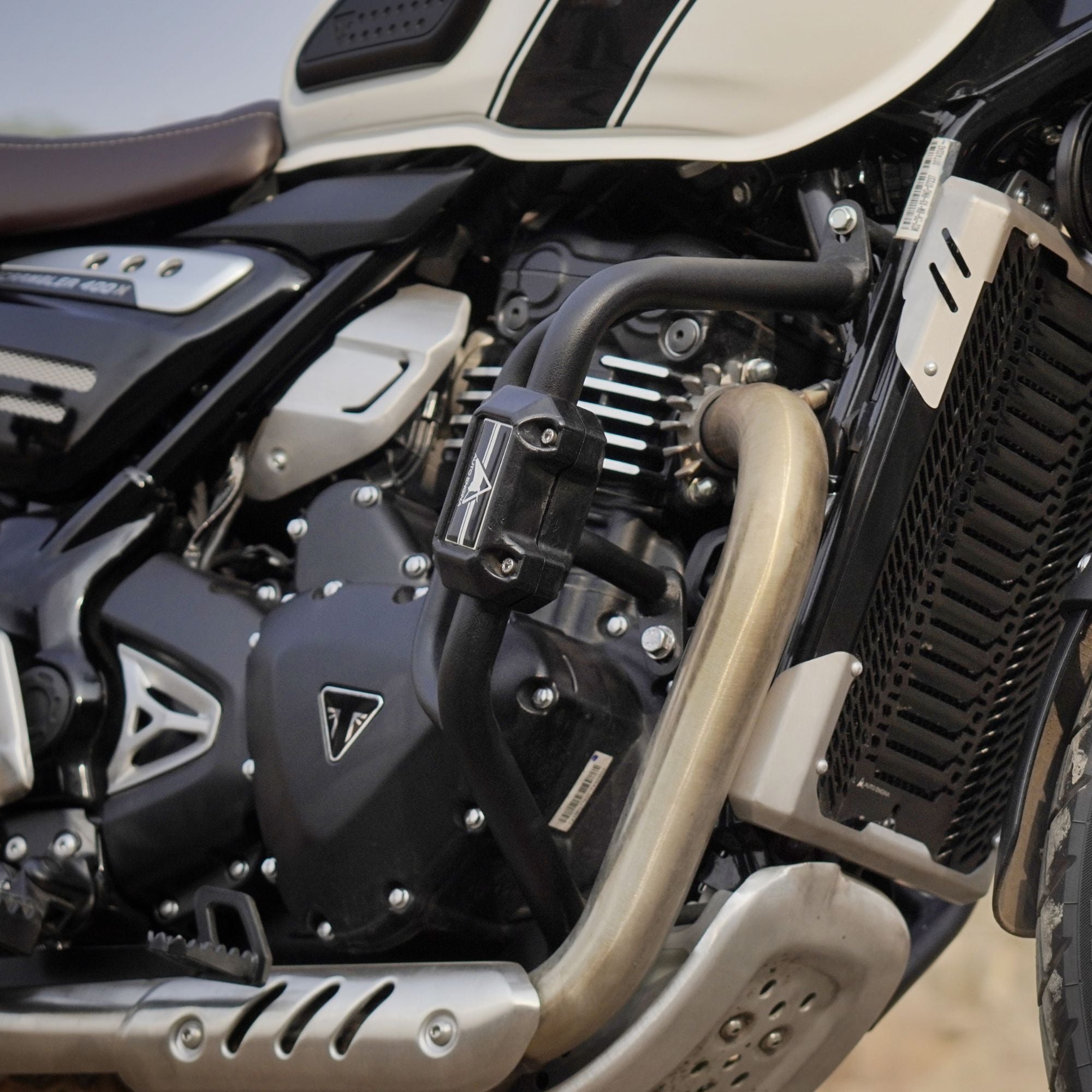 Crash/Leg Guard for Triumph Scrambler 400x | Black | Auto Engina