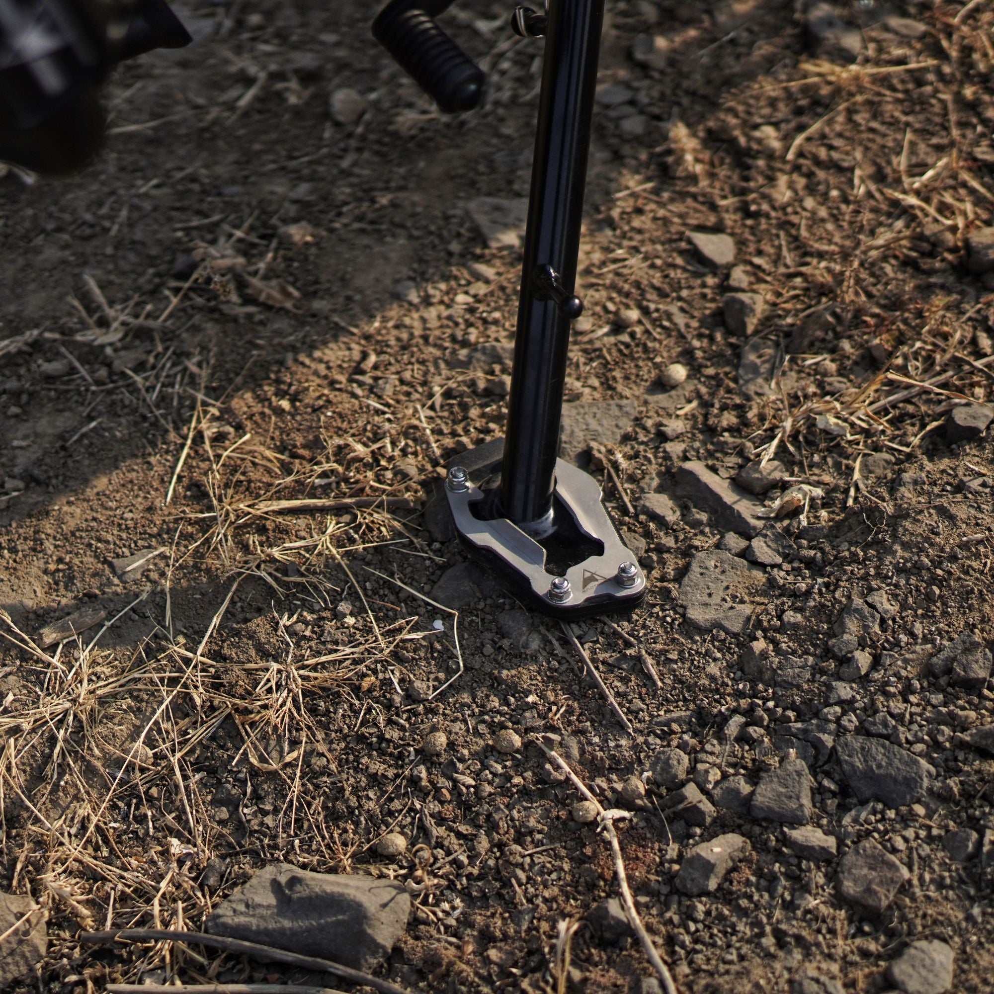 Side Stand Extender for Triumph Scrambler 400x | Auto Engina