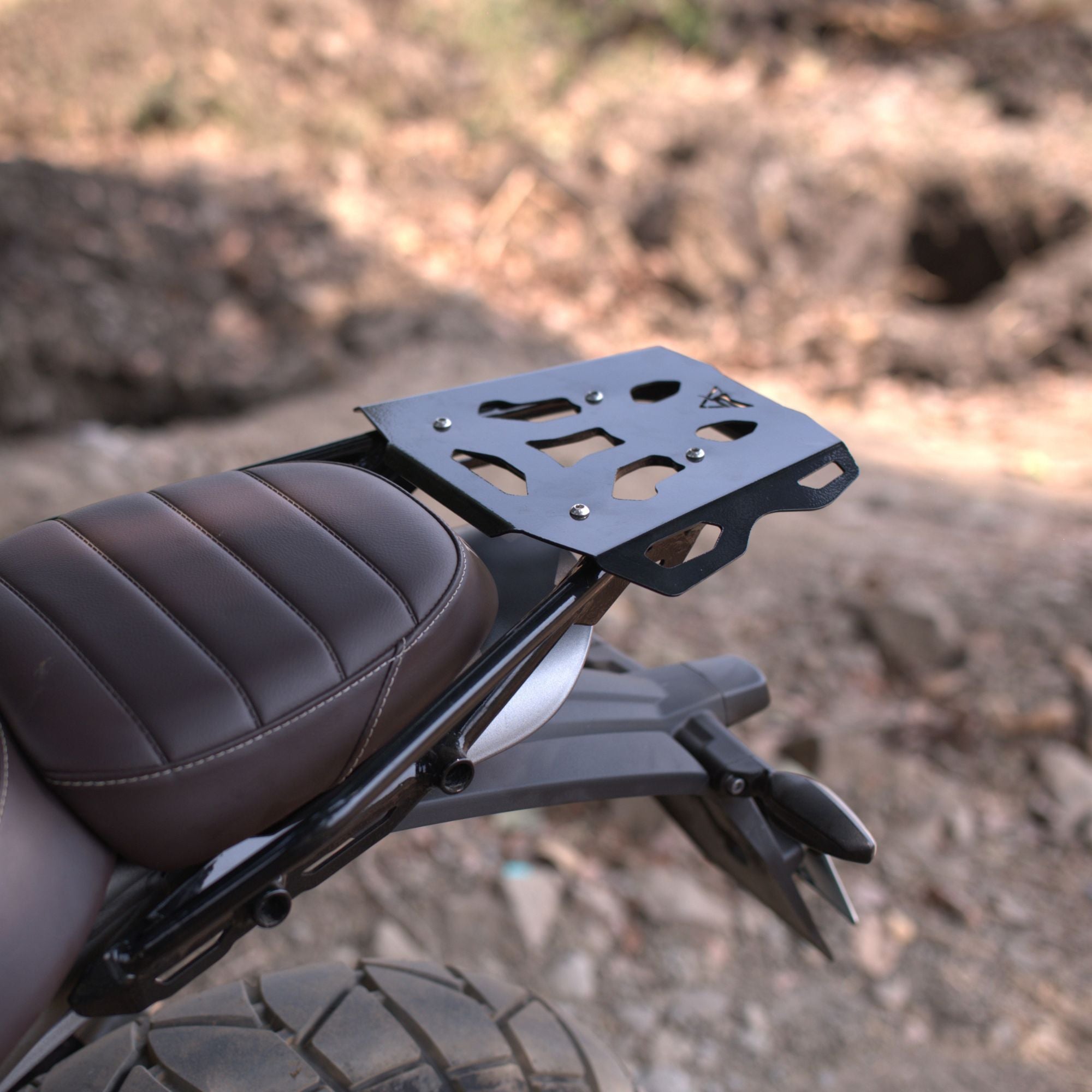 Top Rack with Rack Plate for Triumph Scrambler 400x | Black | Auto Engina