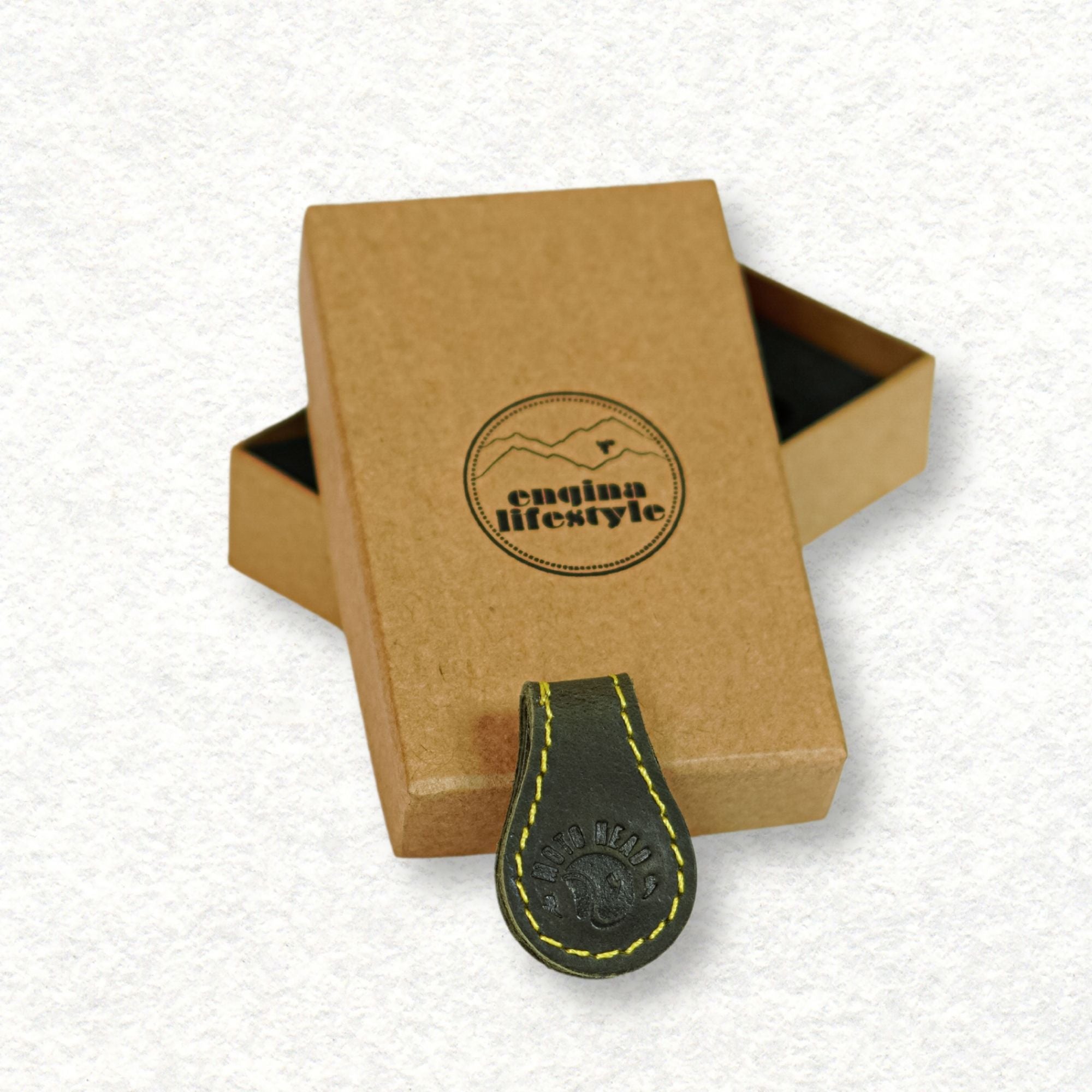 Clio Magnet Bookmark | Engina Lifestyle