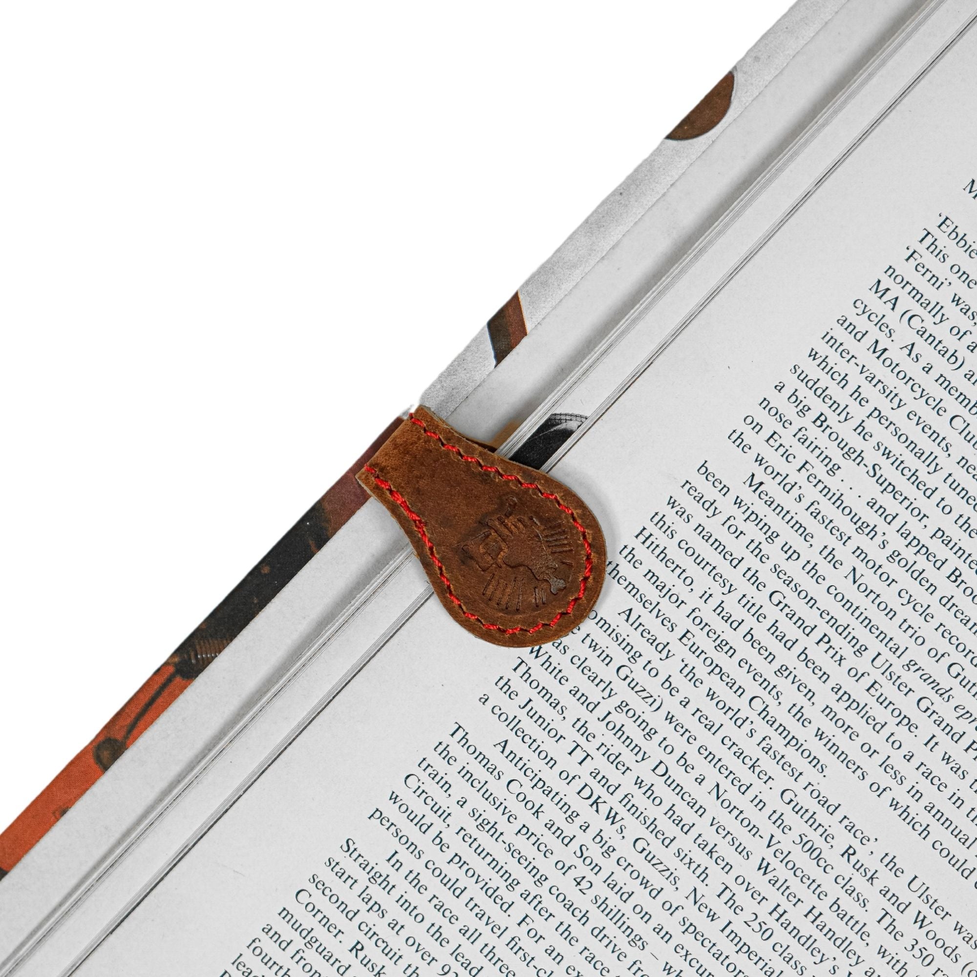 Clio Magnet Bookmark | Engina Lifestyle