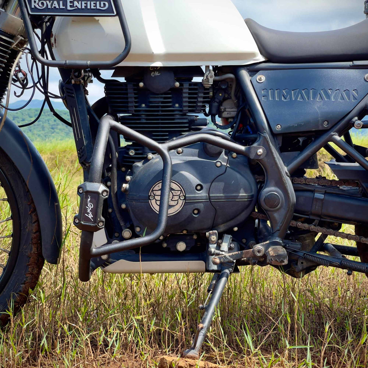 Royal Enfield Himalayan Crash Guard (Black) - Auto Engina – autoengina.com