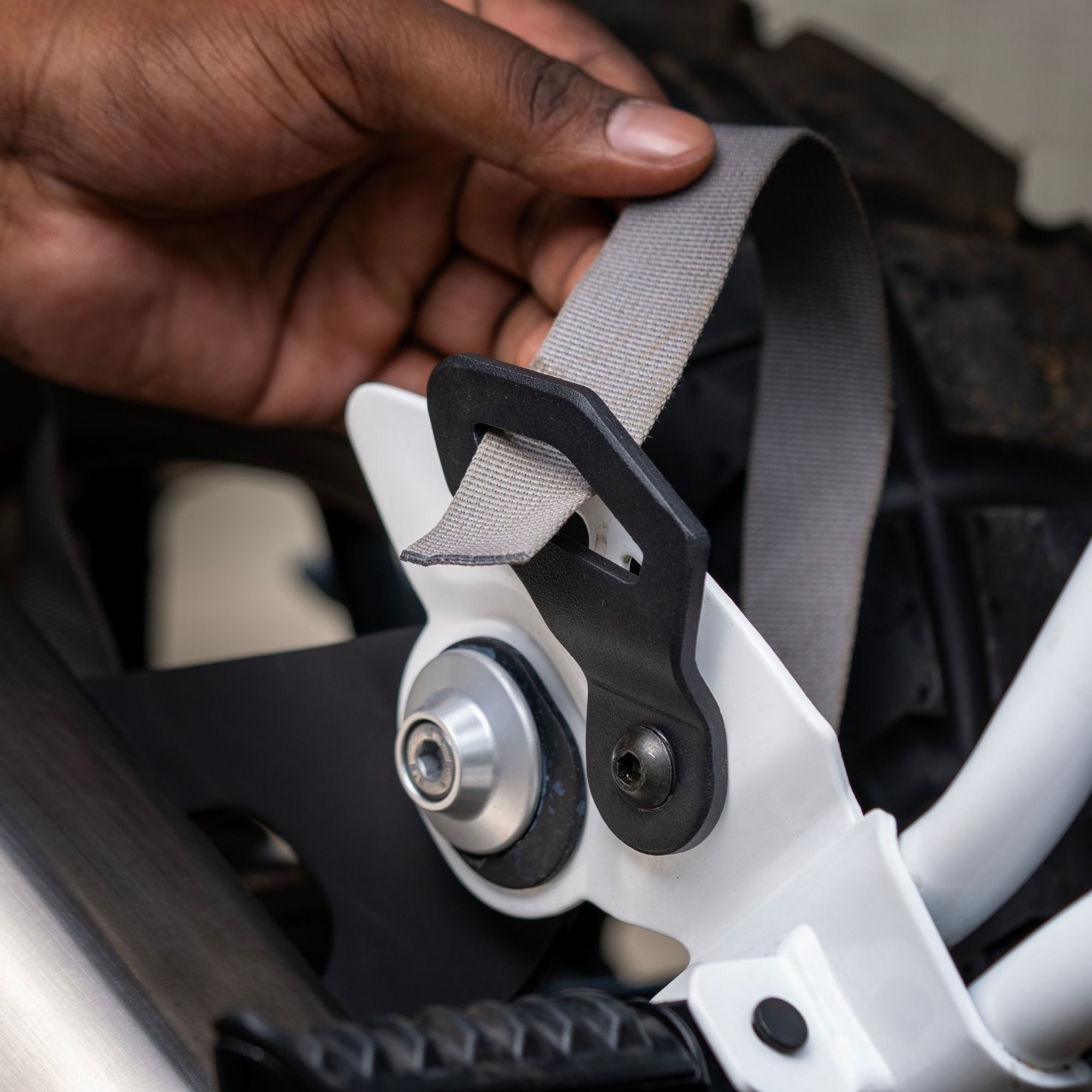 Luggage Strap Mount for TVS Apache RTX 300 | Auto Engina