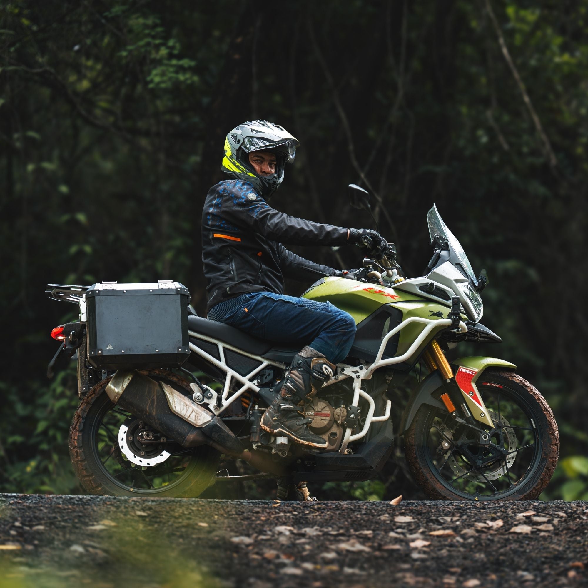 Aluminium Panniers- 72L for TVS Apache RTX 300 | Auto Engina