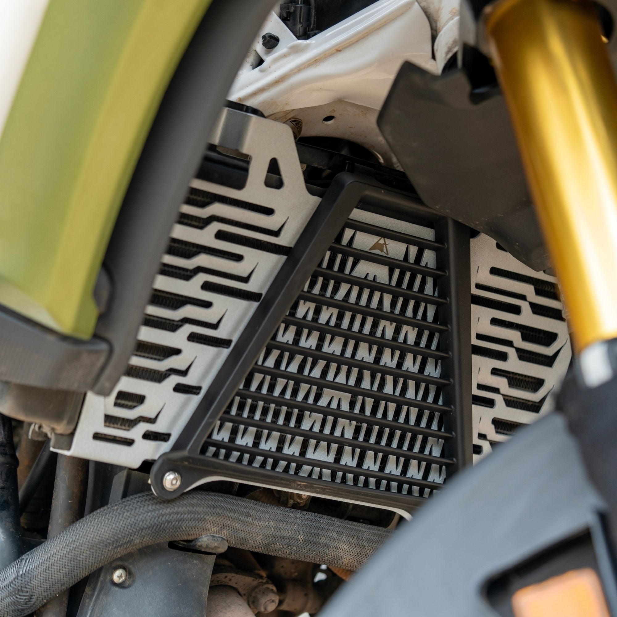 Radiator Guard for TVS Apache RTX 300 | Auto Engina