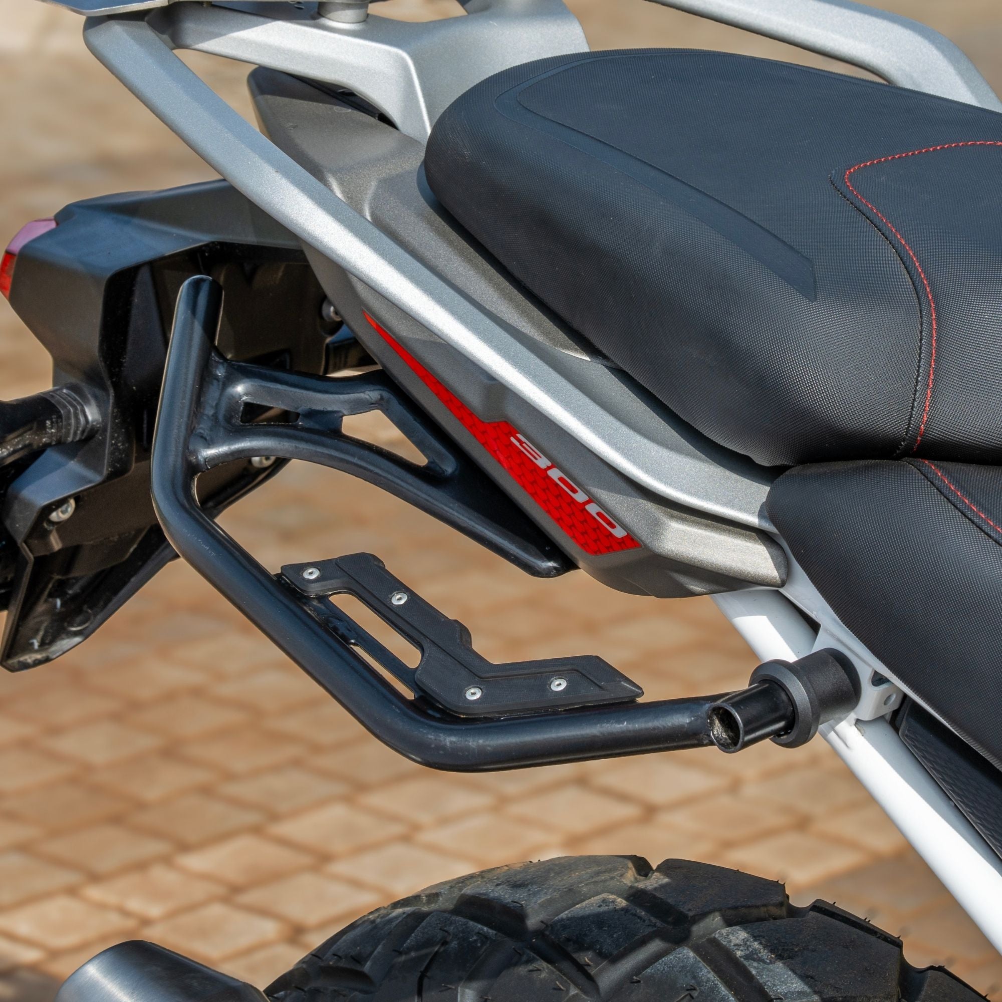 Saddle Stays (Semi-Gloss Black) for TVS Apache RTX 300 | Auto Engina