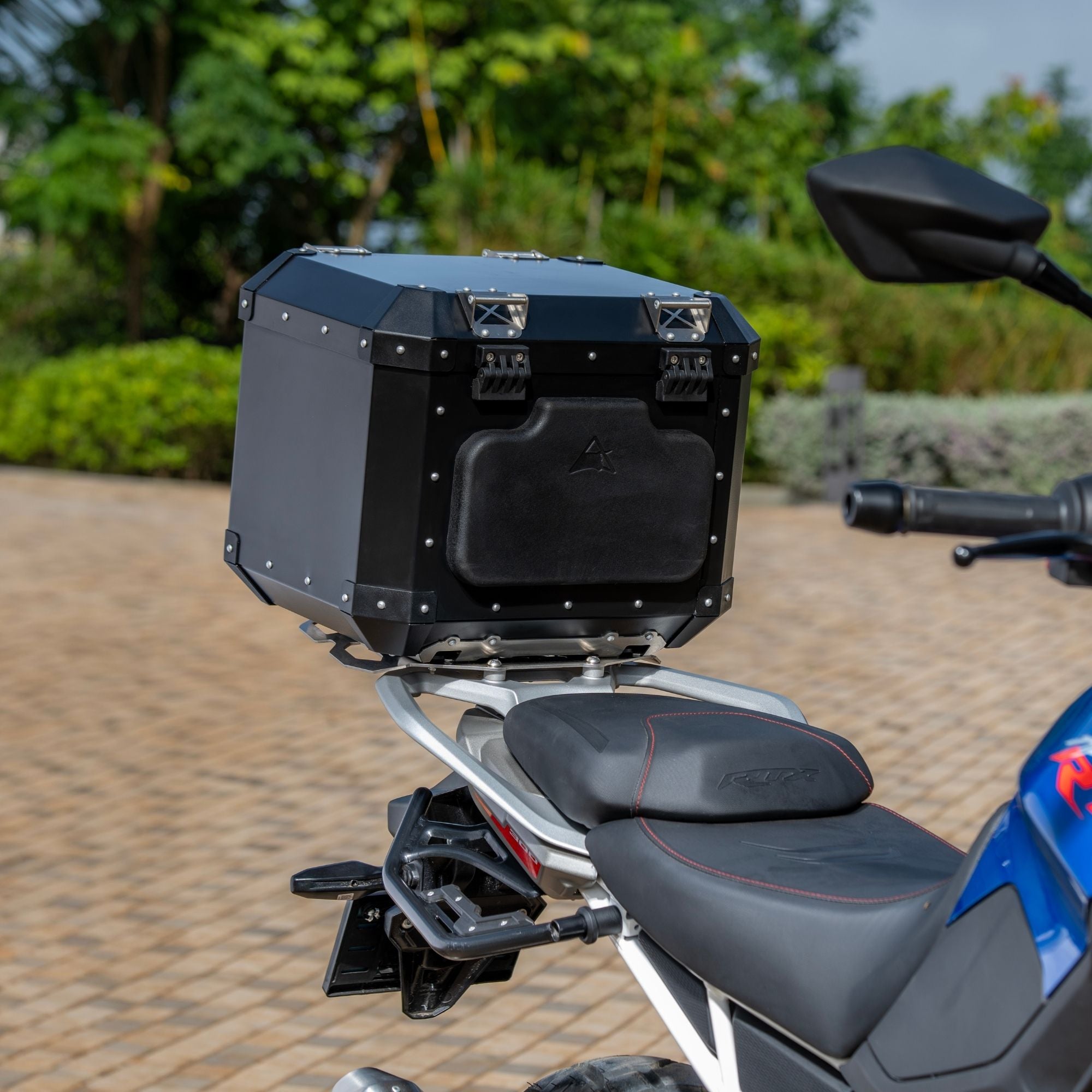 Aluminium Topbox- 42L for TVS Apache RTX 300 | Auto Engina