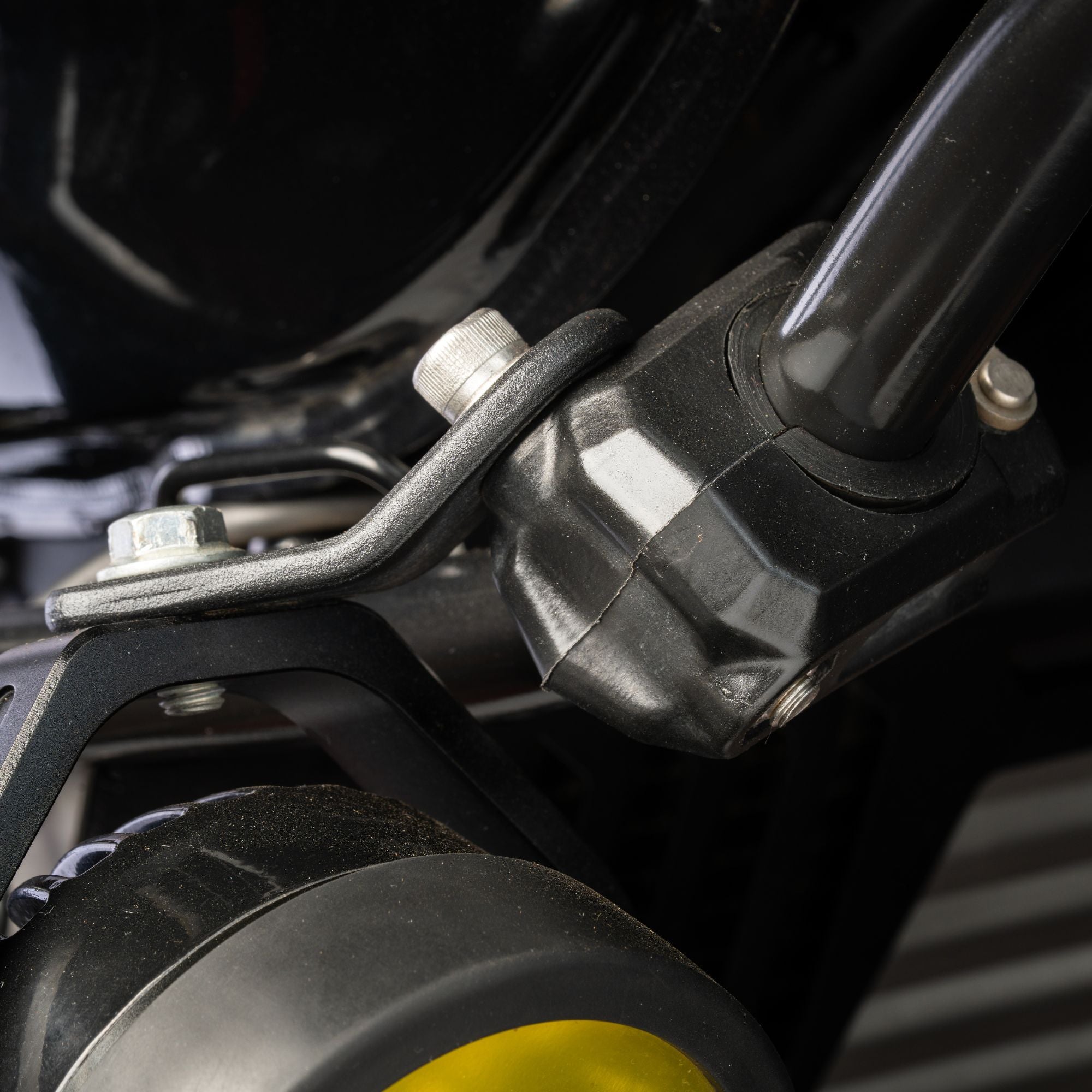Universal Fit- Fog Light Mounts Set | Auto Engina